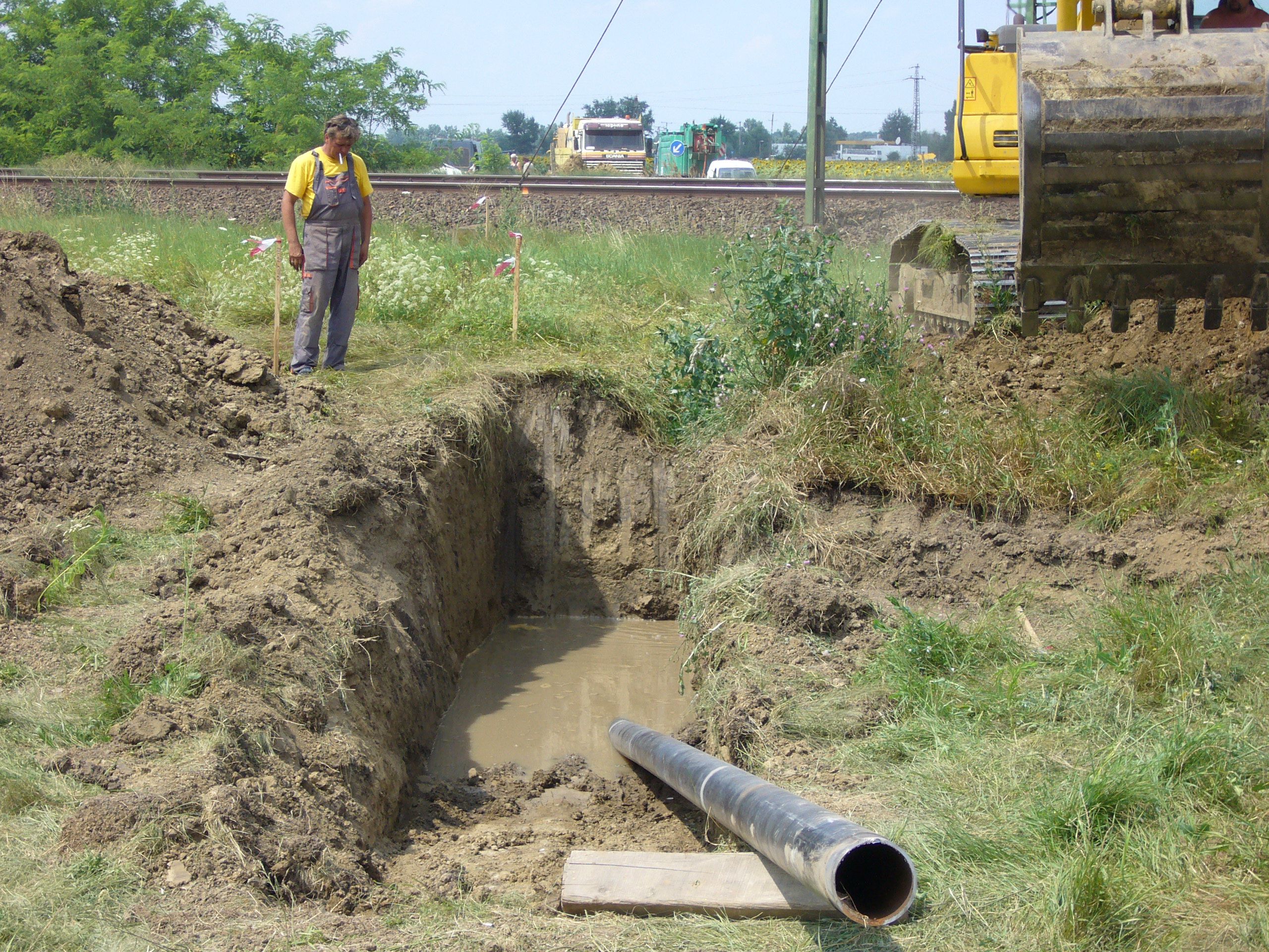 Làm thế nào để hạn chế hư hỏng đường ống chôn ngầm